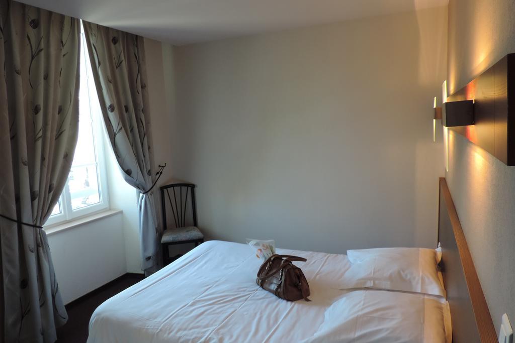 Hotel De France Espalion Εξωτερικό φωτογραφία